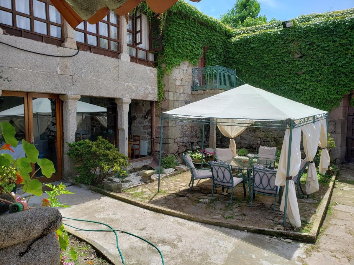 Casa Rural Do Fontan Guest House Понтеведра Екстериор снимка