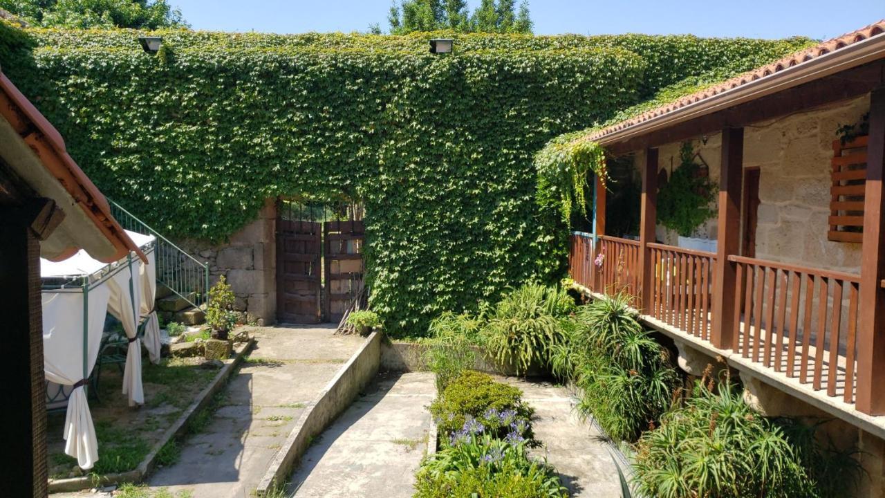 Casa Rural Do Fontan Guest House Понтеведра Екстериор снимка